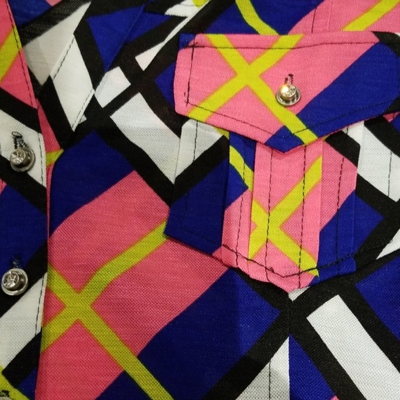 Mesmerize collared shirt - Picture 2 of 6